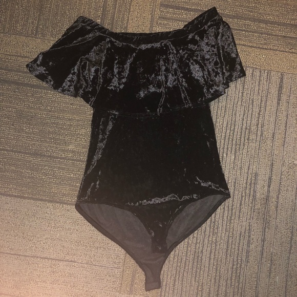 Gage Over the Shoulder Bodysuit - Picture 2 of 3